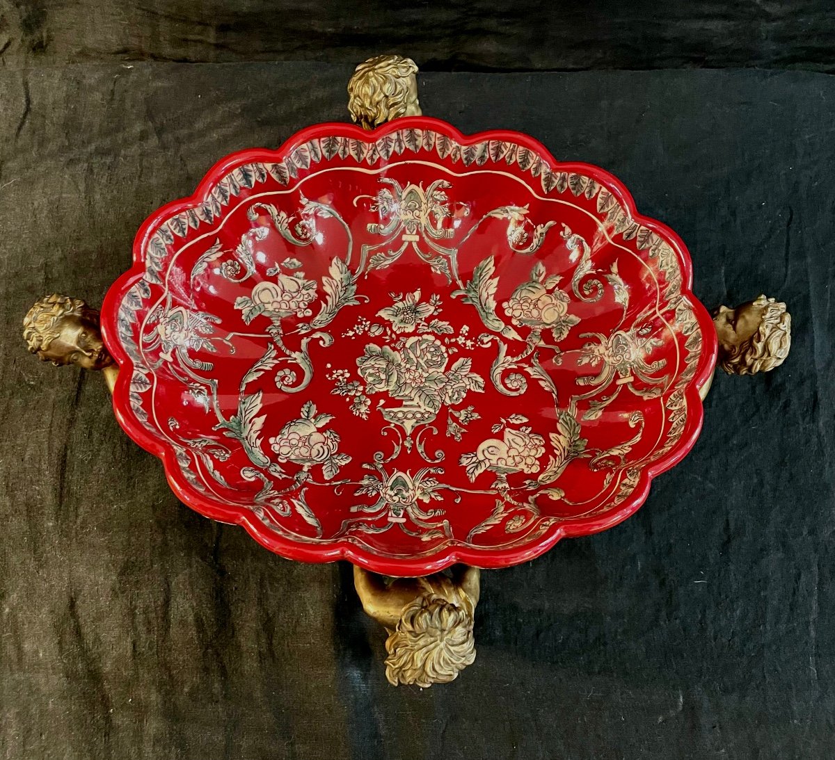 Coupe Bronze Et Porcelaine émaillé Rouge