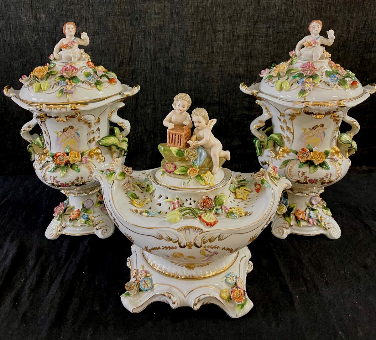 Capodimonte  Porcelain “pot Pourris” Trim