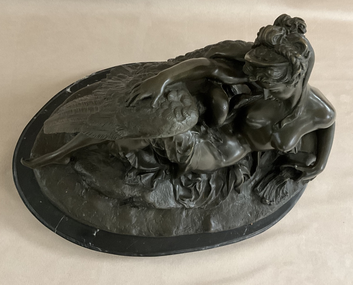Sculpture Léda et le Cygne de Carrier Belleuse-photo-1