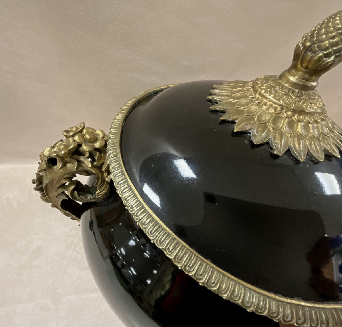 Grand pot à couvert Napoléon 3-photo-3