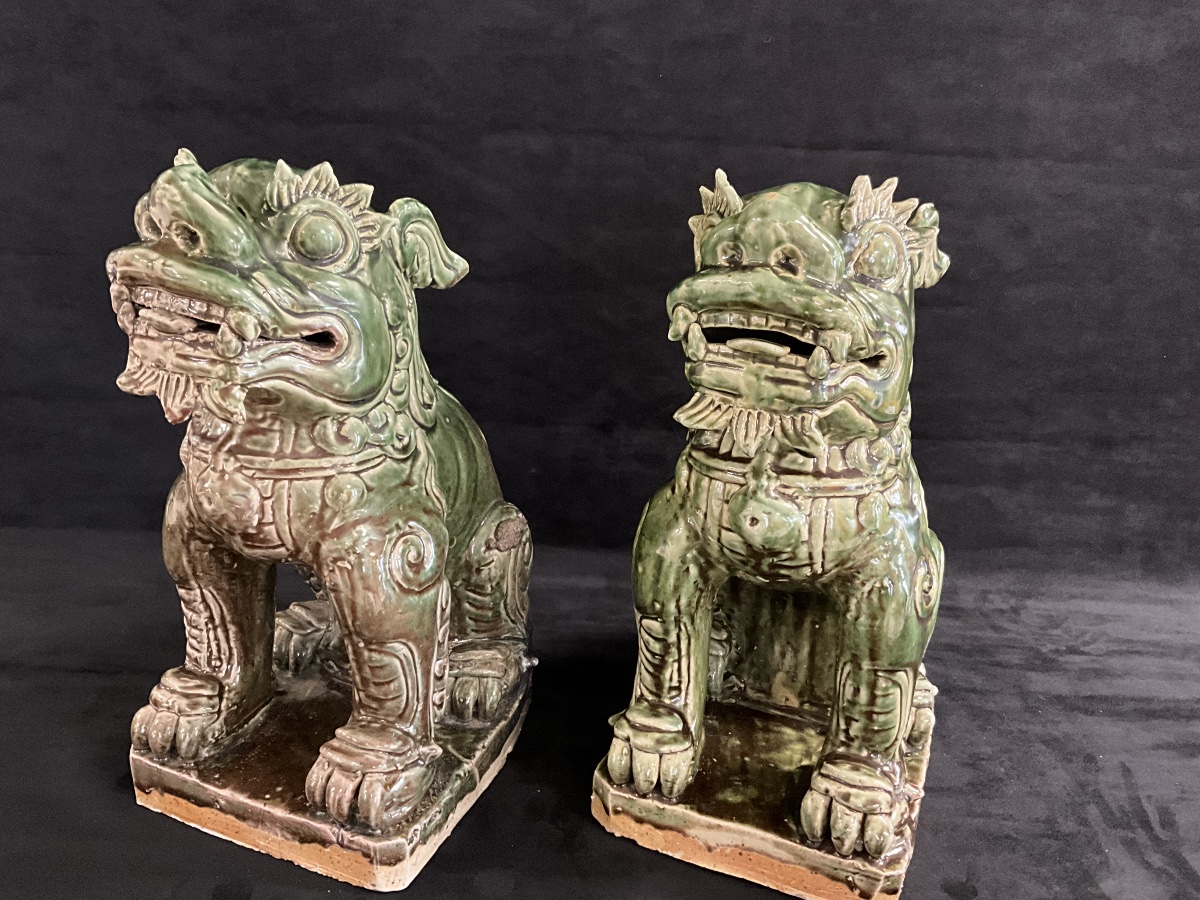 Large Dogs Of Fô