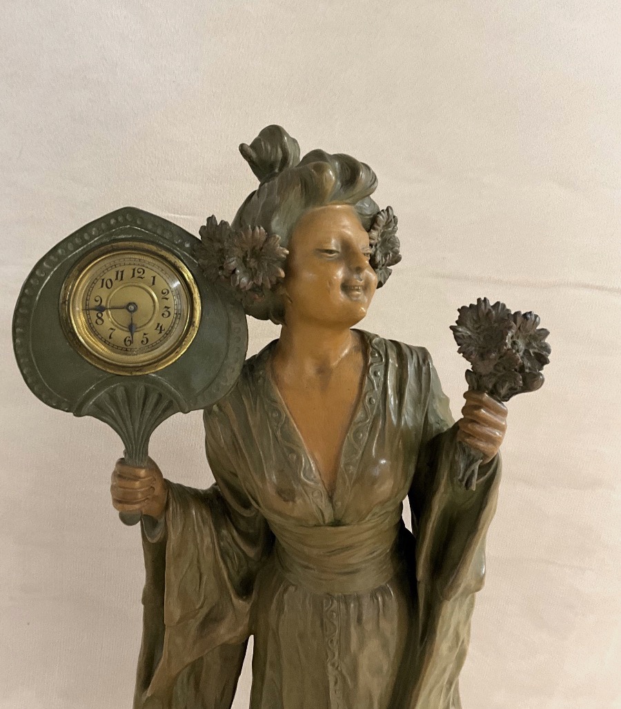 Sculpture terre cuite signée Mucha-photo-3