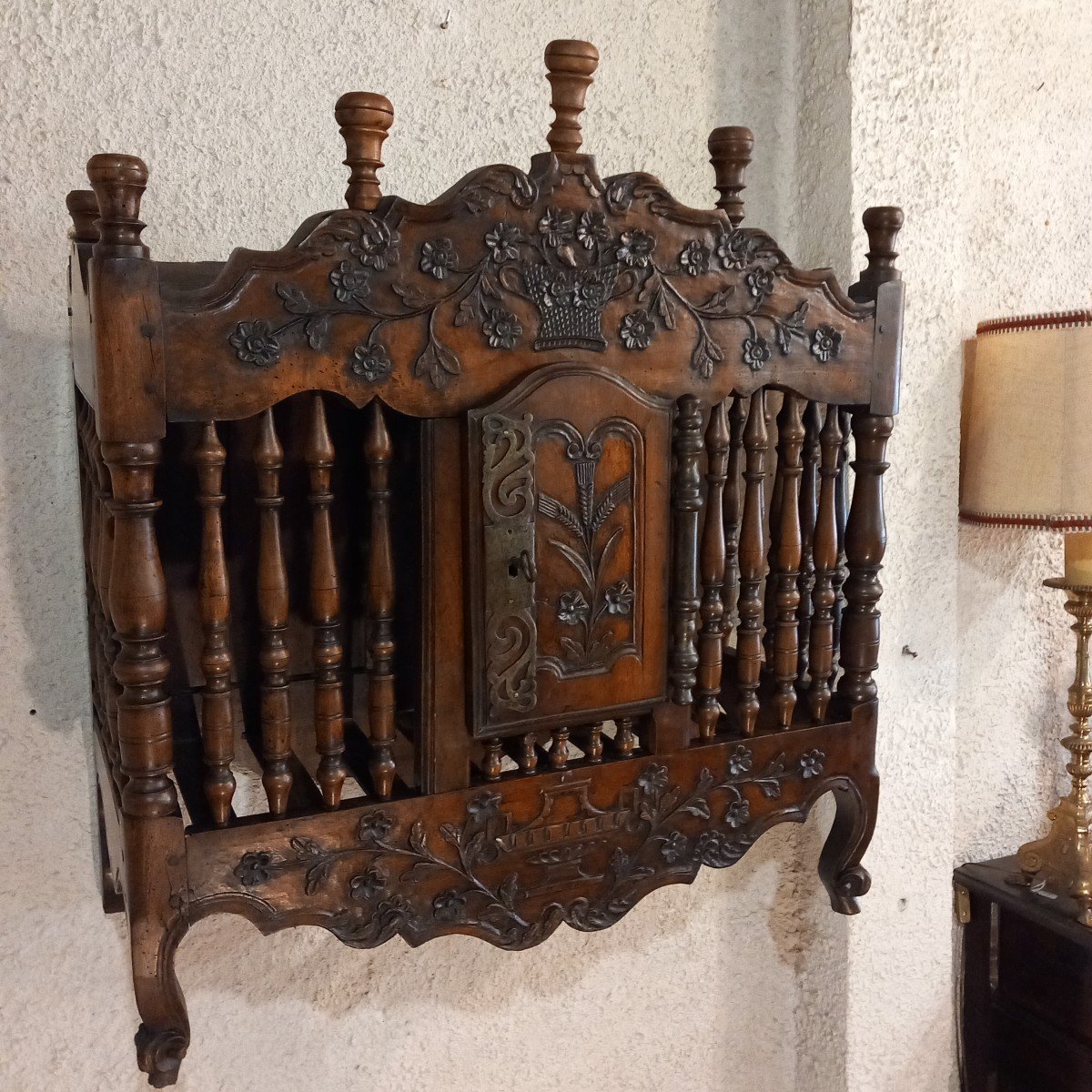 Panetière, Provence 18th Century, In Walnut.-photo-3