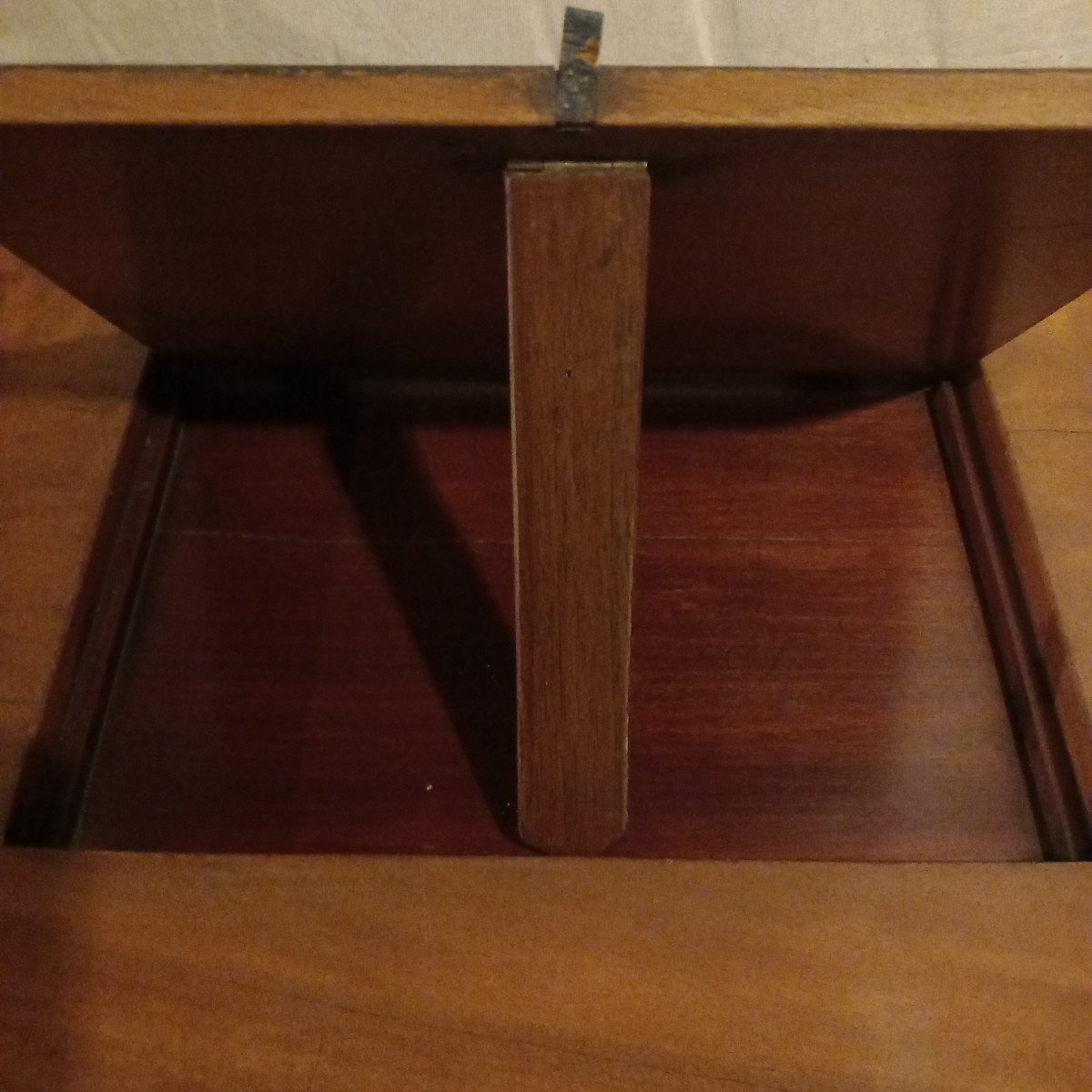 "kidney" Desk, In Blond Mahogany, Mid-19th Century.-photo-2