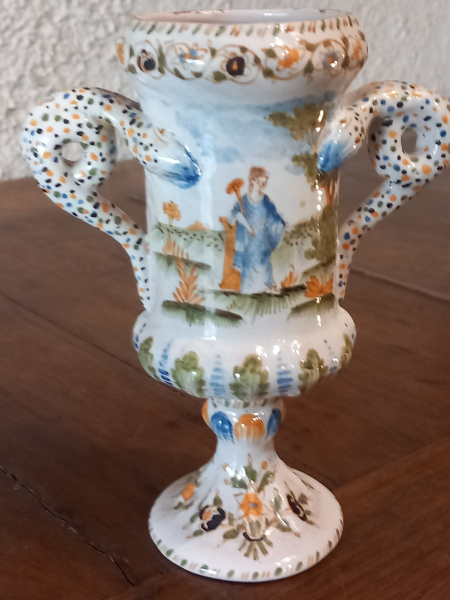 Pair Of Small Ointment Pots, 18th Century Moustiers Earthenware, Signed Pelloquin.-photo-2