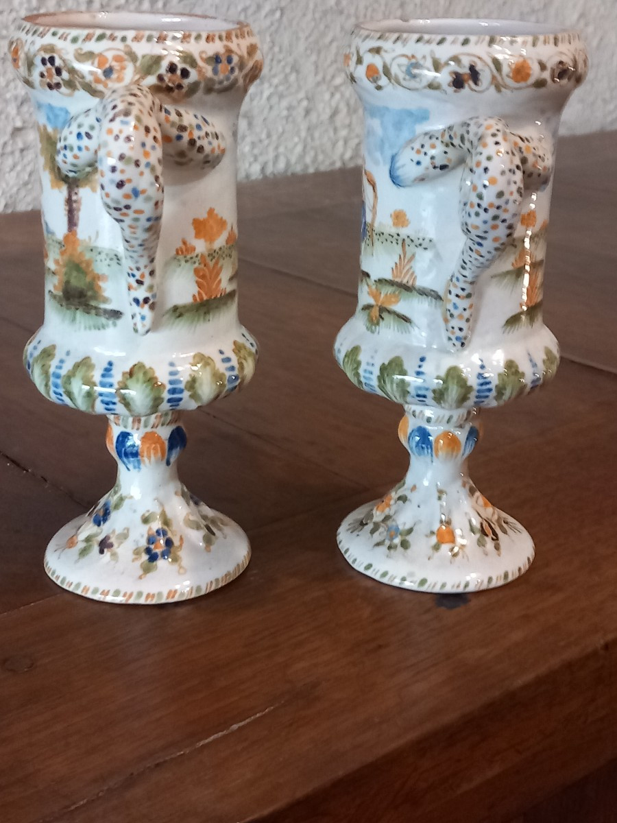 Pair Of Small Ointment Pots, 18th Century Moustiers Earthenware, Signed Pelloquin.-photo-7