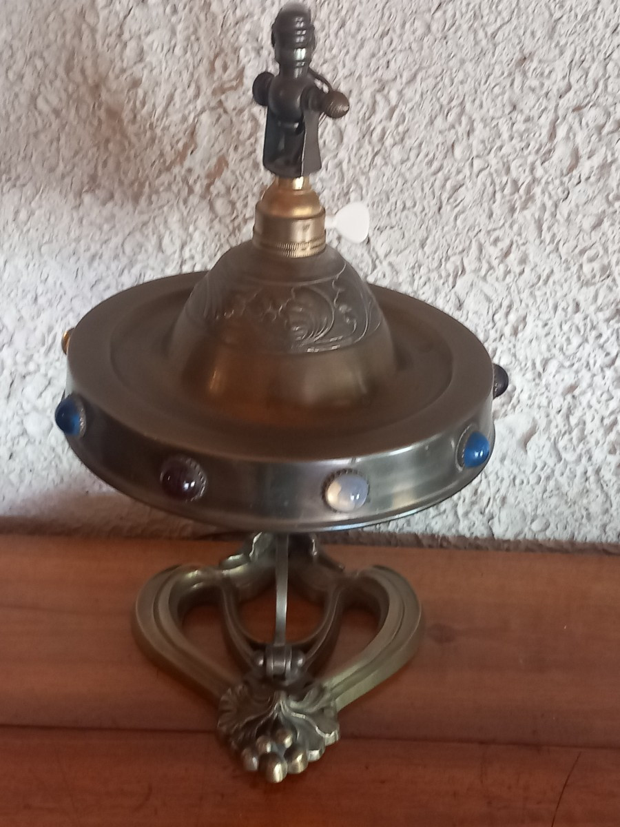 Lampe de bureau Art Nouveau, en bronze et cabochons.-photo-3