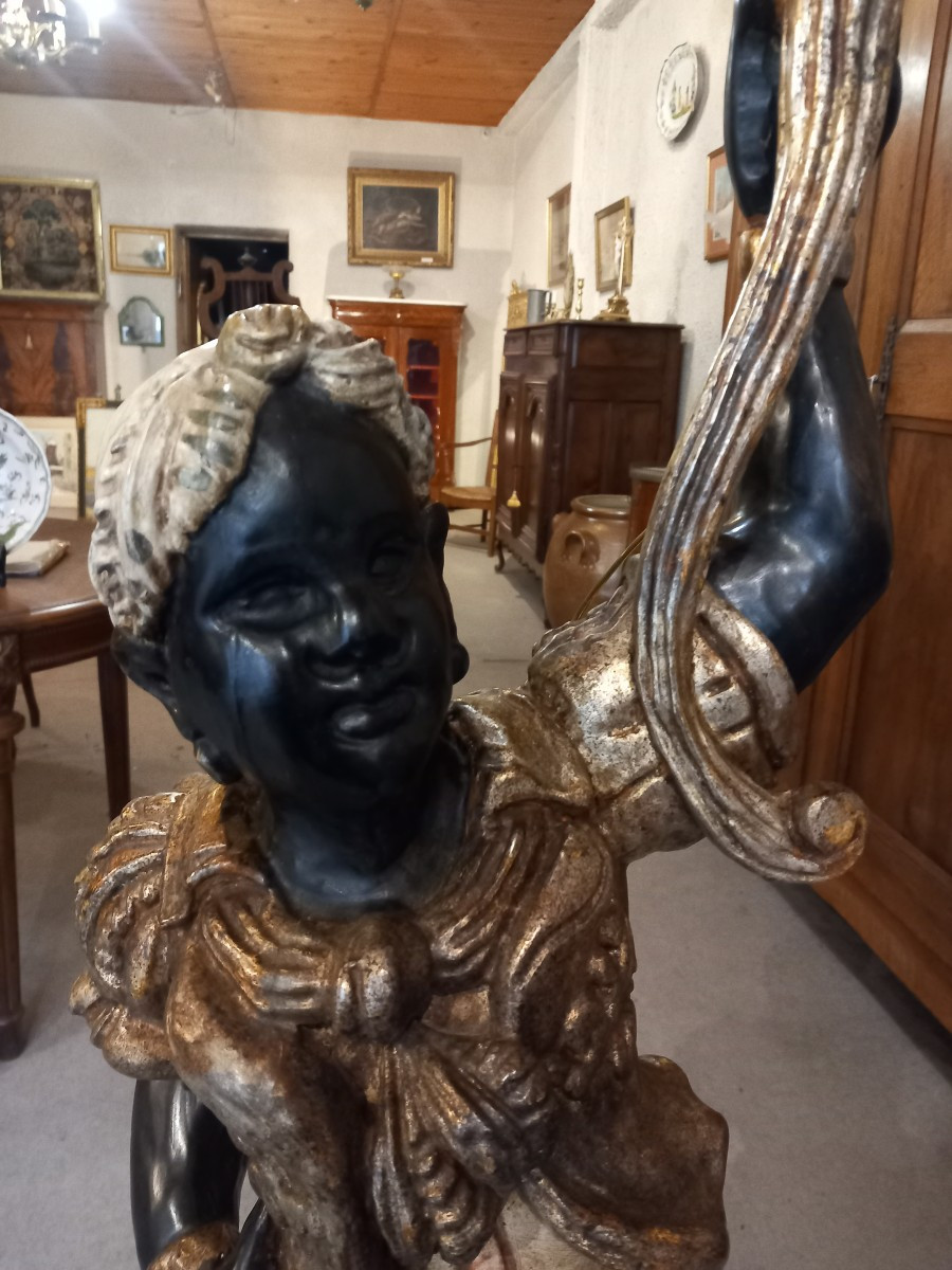  Nubien porte-torchère, bois sculpté polychrome, fin 19ème.-photo-3