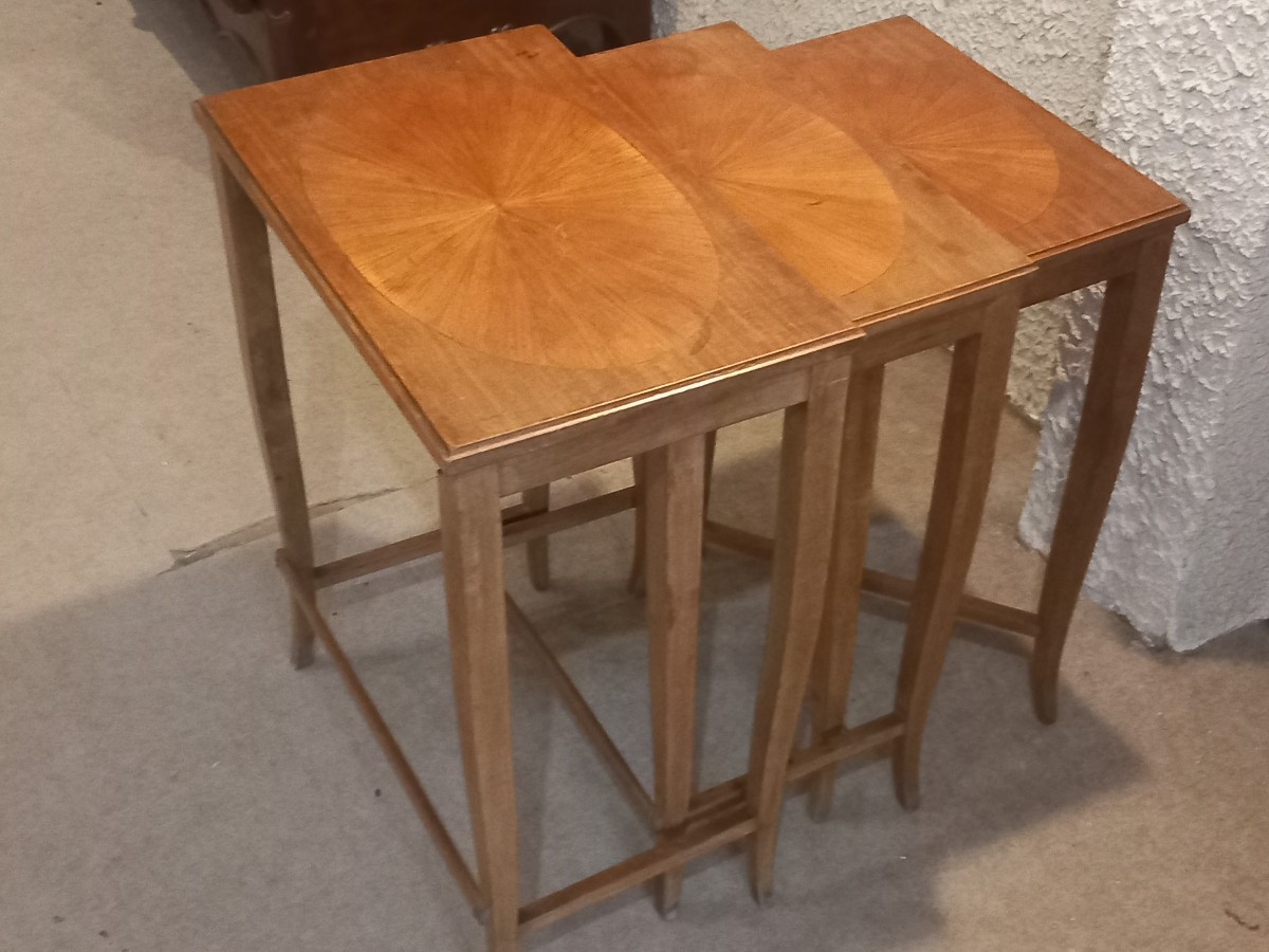 Set Of Three Nesting Tables, Art Nouveau, In The Style Of André Groult. Light Mahogany.-photo-4