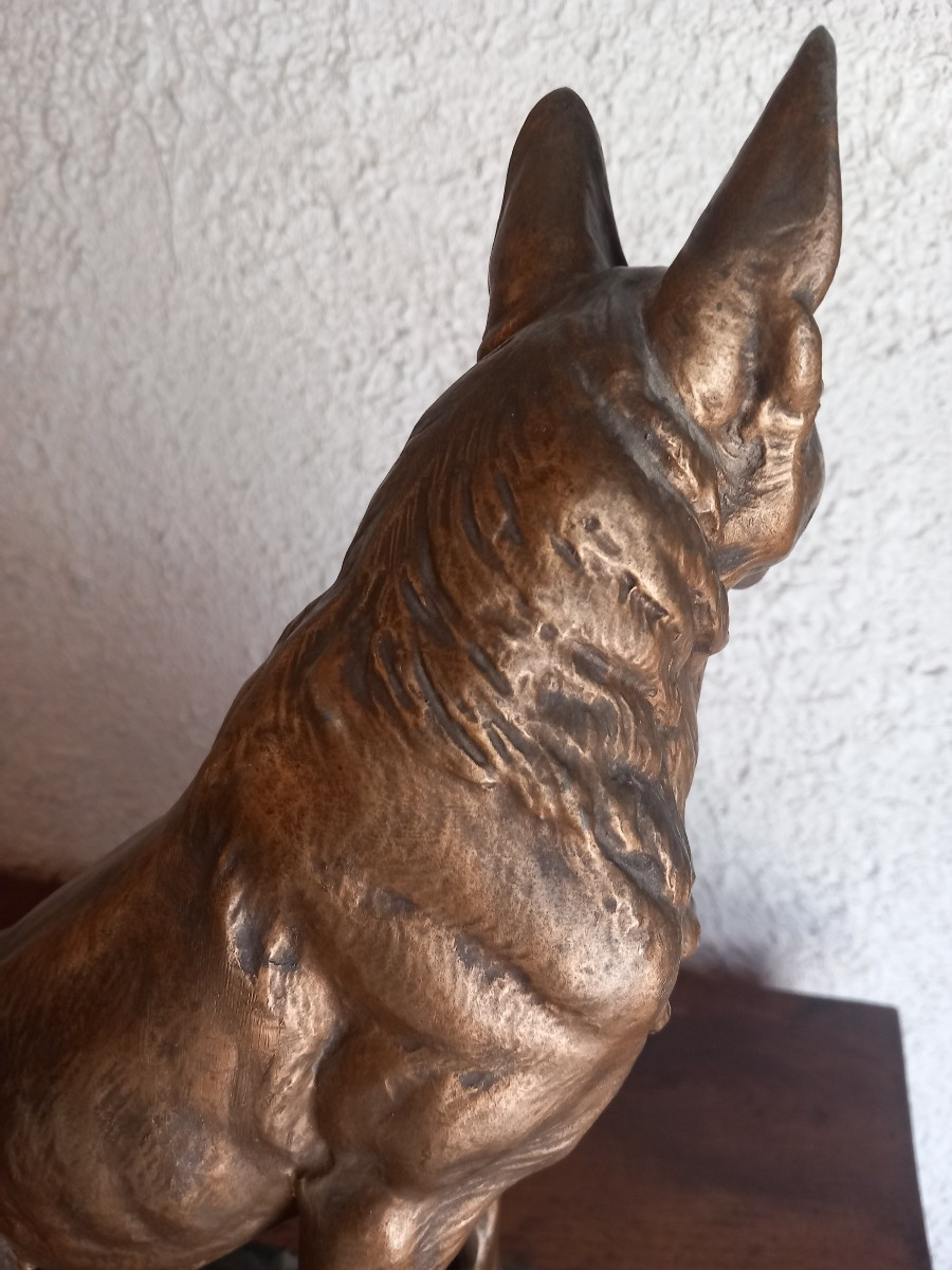 "Le loup à l'arrêt " régule signé "L. CARVIN".-photo-6