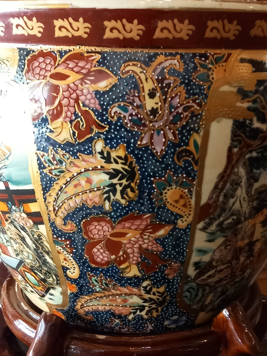 Vase-aquarium In Imari(japan) Porcelain, 19th Century.-photo-2