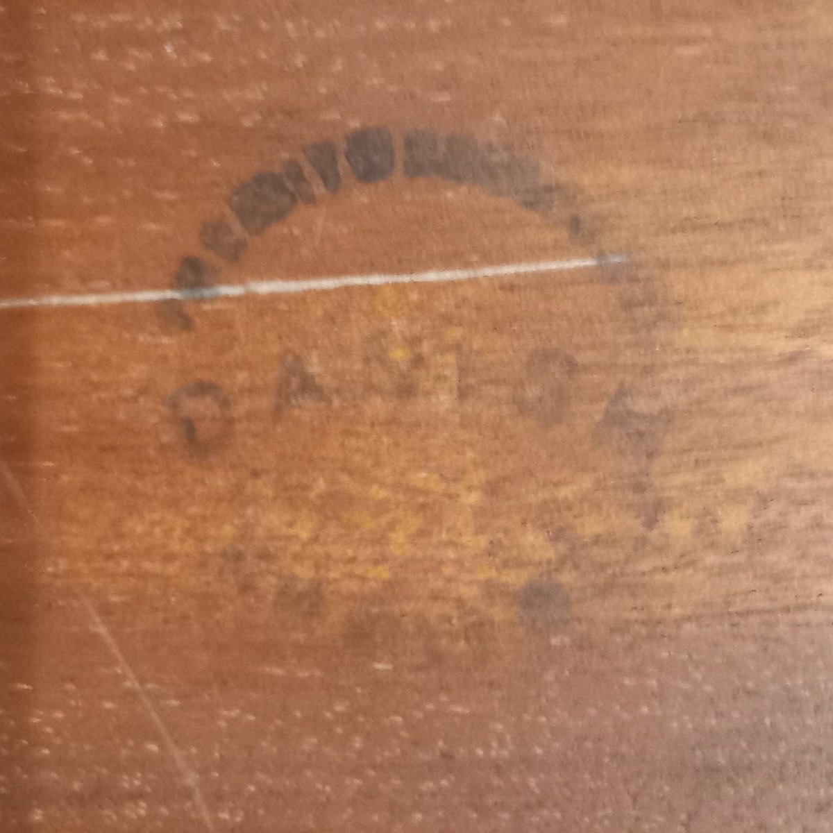 Suite de trois tables gigognes, Vintage danois des années 50-60, marqué "DANISH".-photo-7