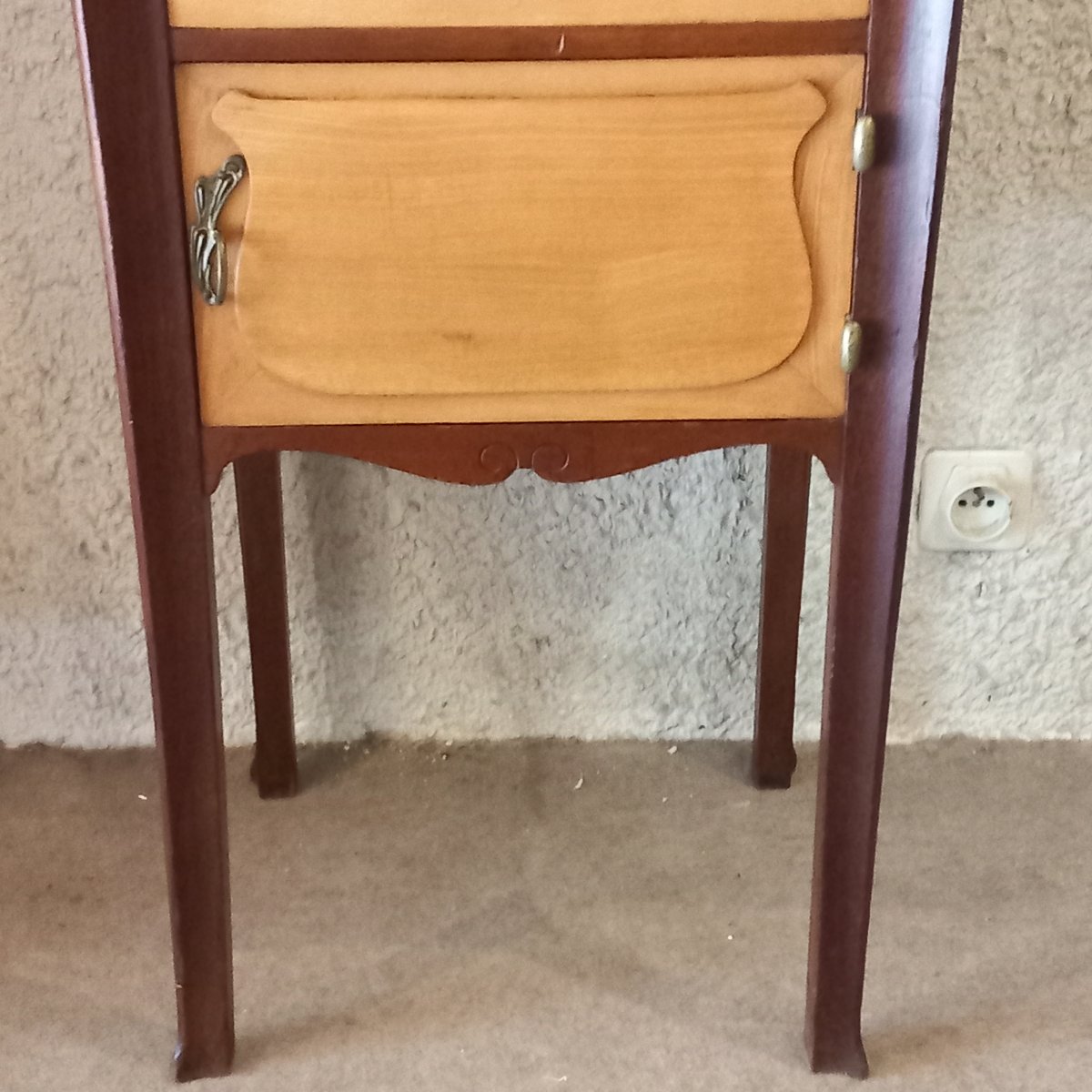 Meuble de chevet d'époque Art Nouveau, en acajou et sycomore.-photo-2