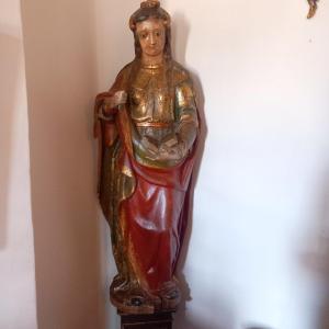 Grande 'Vierge au missel' bois sculpté, polychromé et doré. Provence époque milieu 18ème.