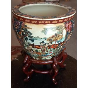 Vase-aquarium In Imari(japan) Porcelain, 19th Century.