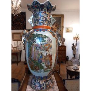 Grand vase en porcelaine Satsuma, Japon fin 19ème.
