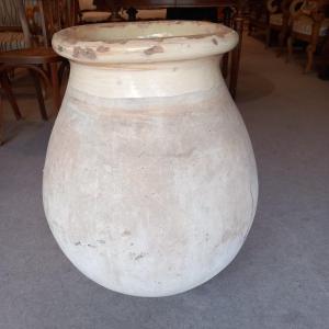 Jarre. terre cuite de Biot (06) d'époque milieu 19ème.