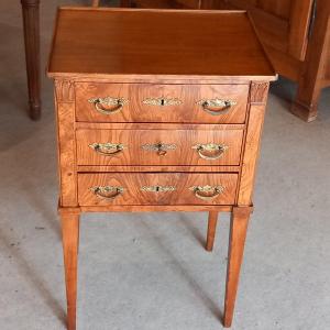 Directoire-style Chest Of Drawers, Late 19th Century, Made Of Ash And Burl Wood. 