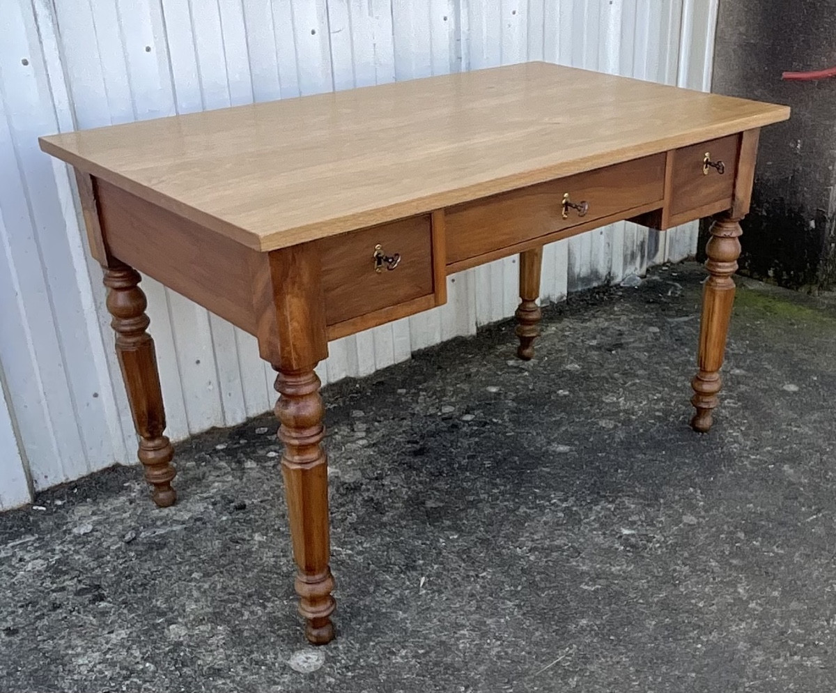 Late 19th Century Walnut Writing Table With Contemporary Oak Top