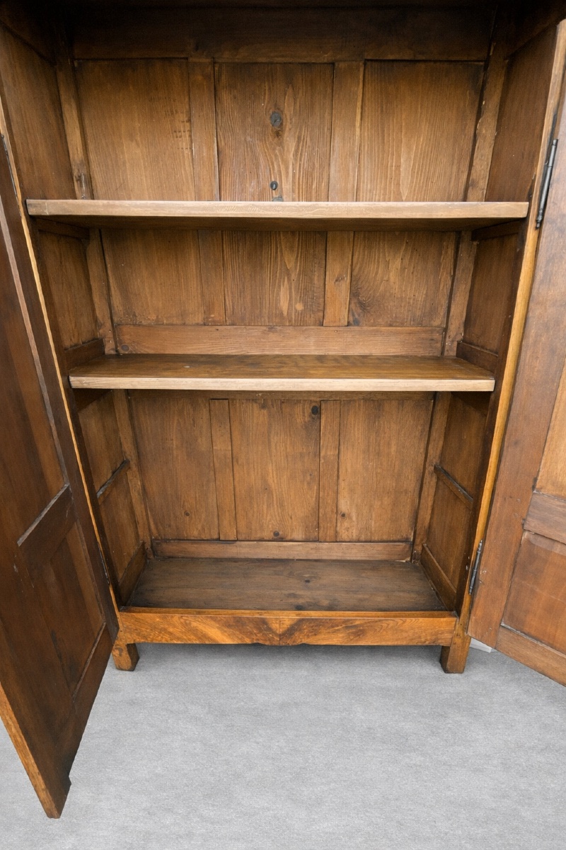 Armoire ancienne en noyer – XIXe siècle-photo-2