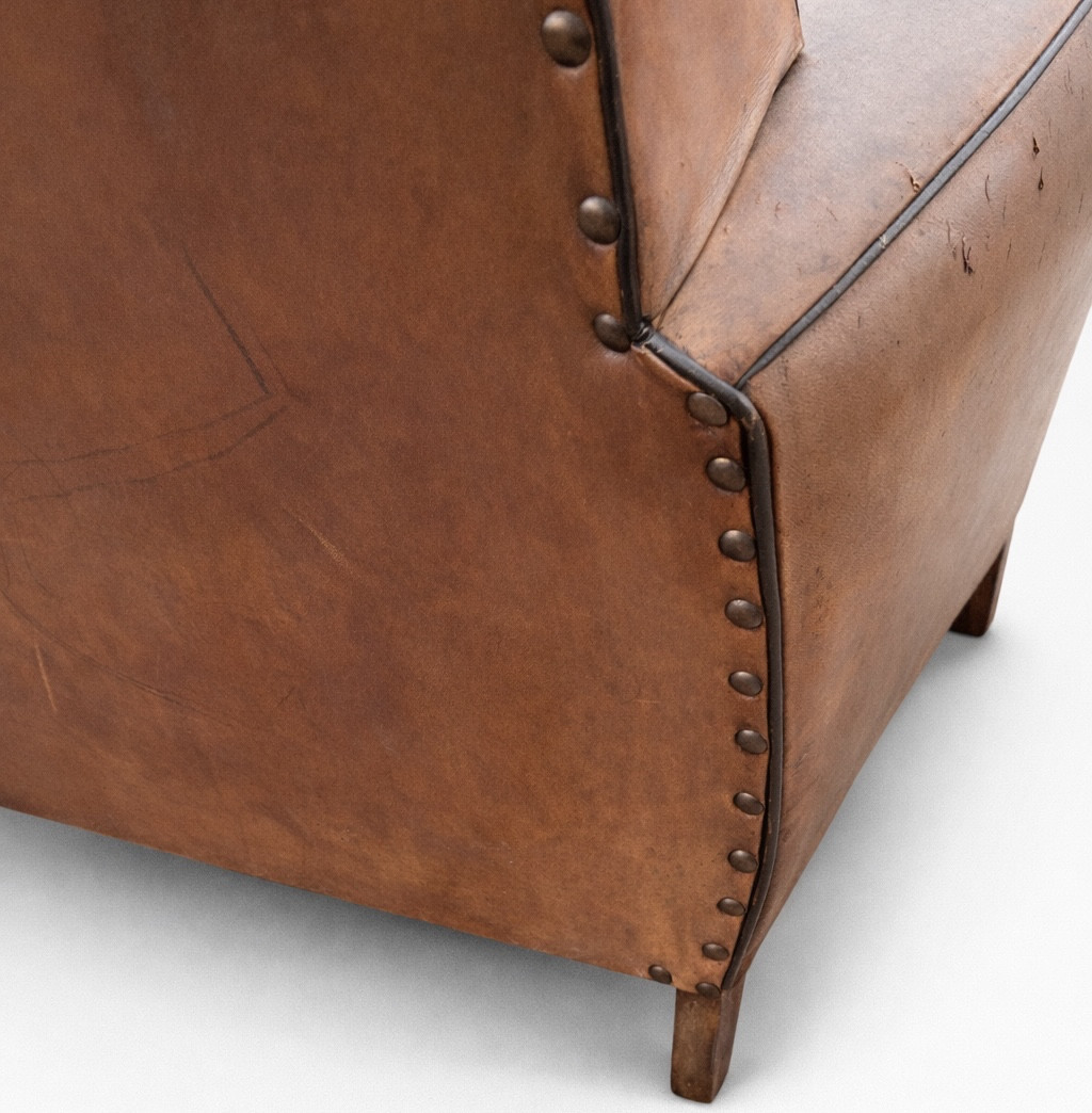 Paire de fauteuils club en cuir – Milieu du XXe siècle-photo-6