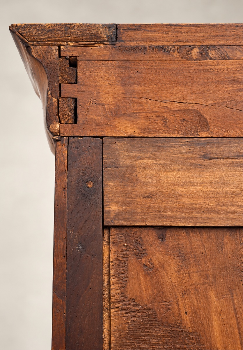 Armoire Louis-Philippe en ronce et loupe de noyer-photo-3