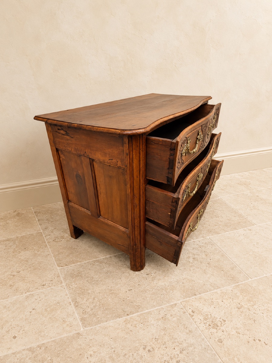Commode Louis XV en noyer massif, époque XVIIIᵉ siècle-photo-8