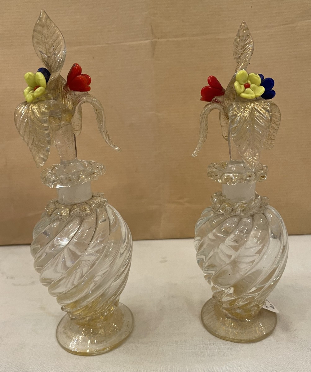 Perfume Bottles Made Of Glass Paste