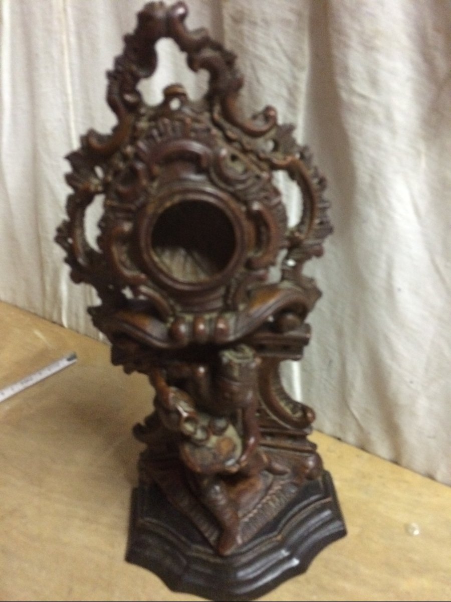 Wooden Watch Stand.-photo-2