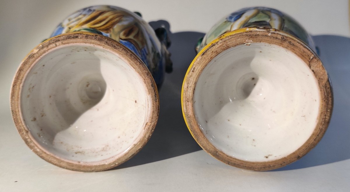 Pair Of Italian Majolica Vases-photo-5