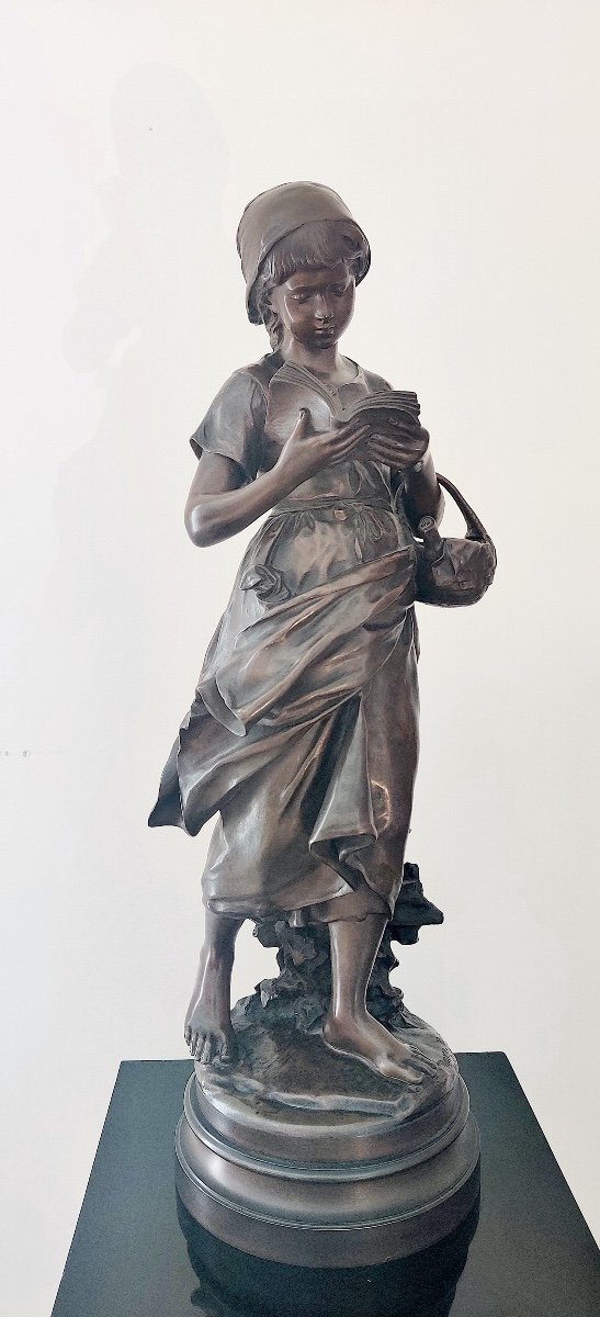 Grande sculpture en bronze " La petite liseuse " signé Mathurin Moreau , seconde moitié XIXème-photo-2