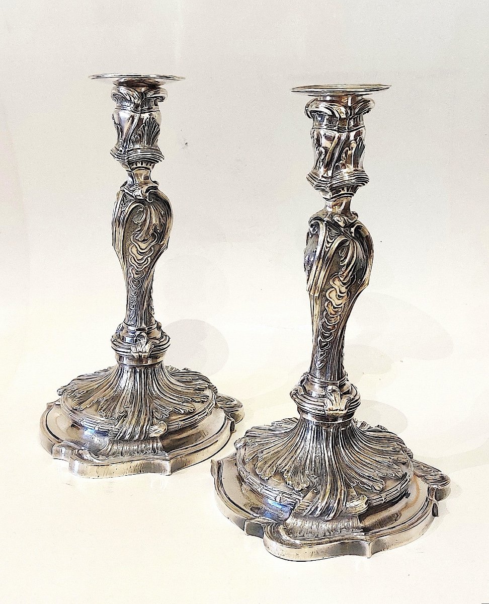  Pair Of Lxv Period Candlesticks With A Crowned "c" In Silvered Bronze, 18th Century -photo-2
