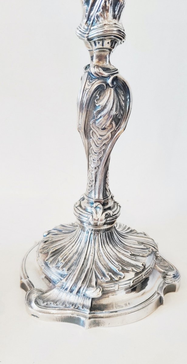 Pair Of Lxv Period Candlesticks With A Crowned "c" In Silvered Bronze, 18th Century -photo-2