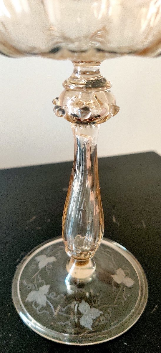 Paire de coupes sur pieds en verre de Venise à décor gravé " Chasse aux cerfs" , XIXème .-photo-2