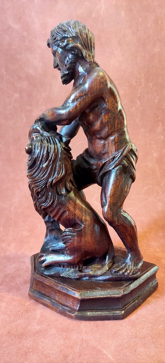 Groupe en bois sculpté " Hercule terrassant le lion de Némée"  ,d'époque  XVII/XVIIIème-photo-2