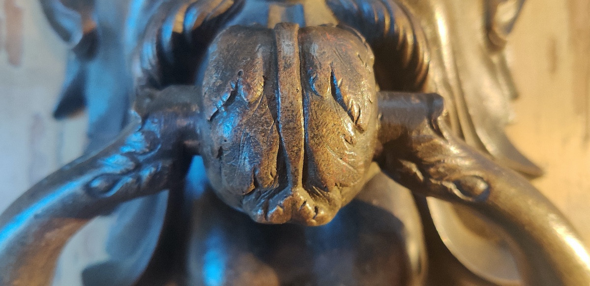 Important  heurtoir/ marteau de porte  Renaissance en bronze d'époque XVIIème siècle.-photo-6