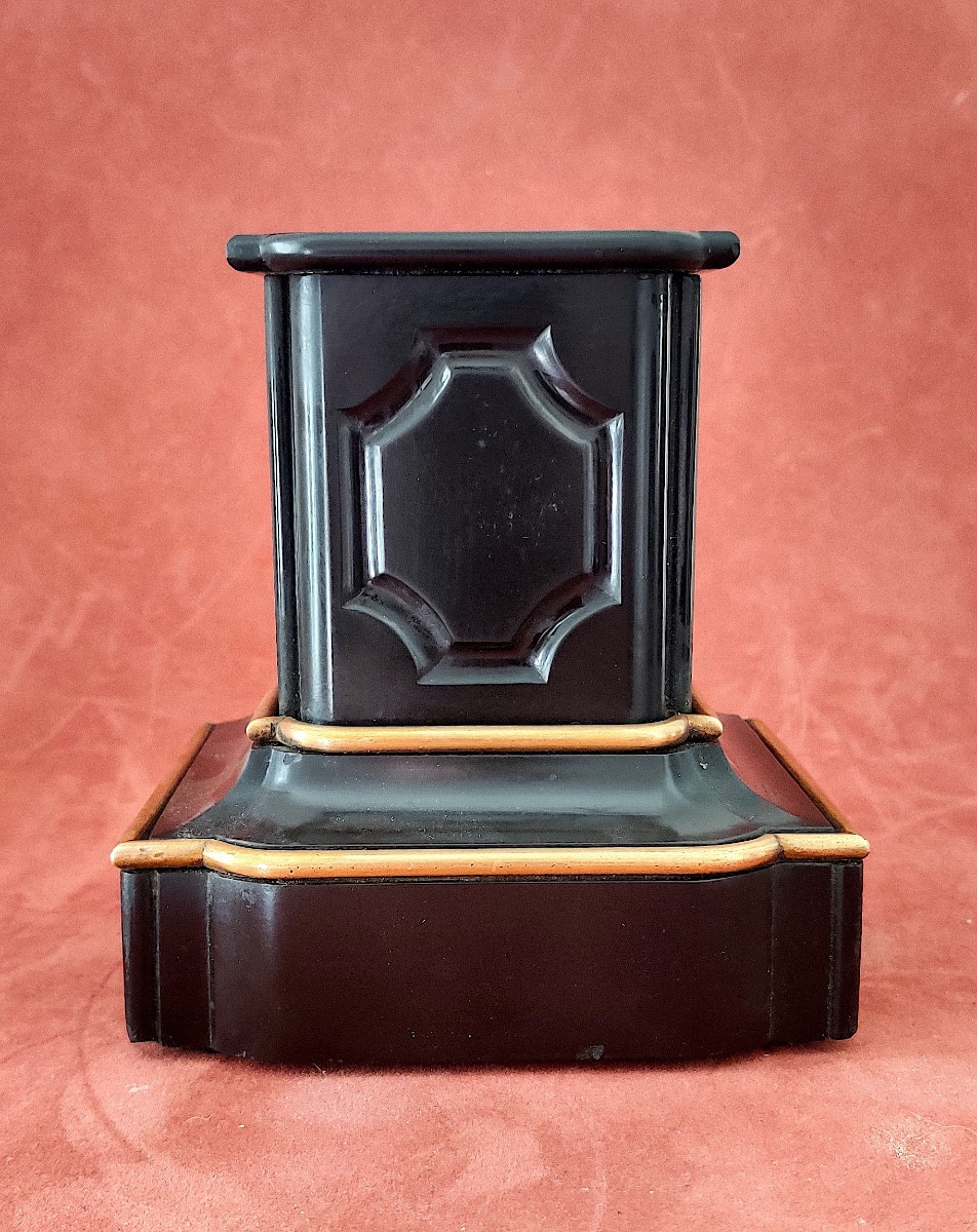 Socle / Présentoir NIII en marbre noir et bronze doré 