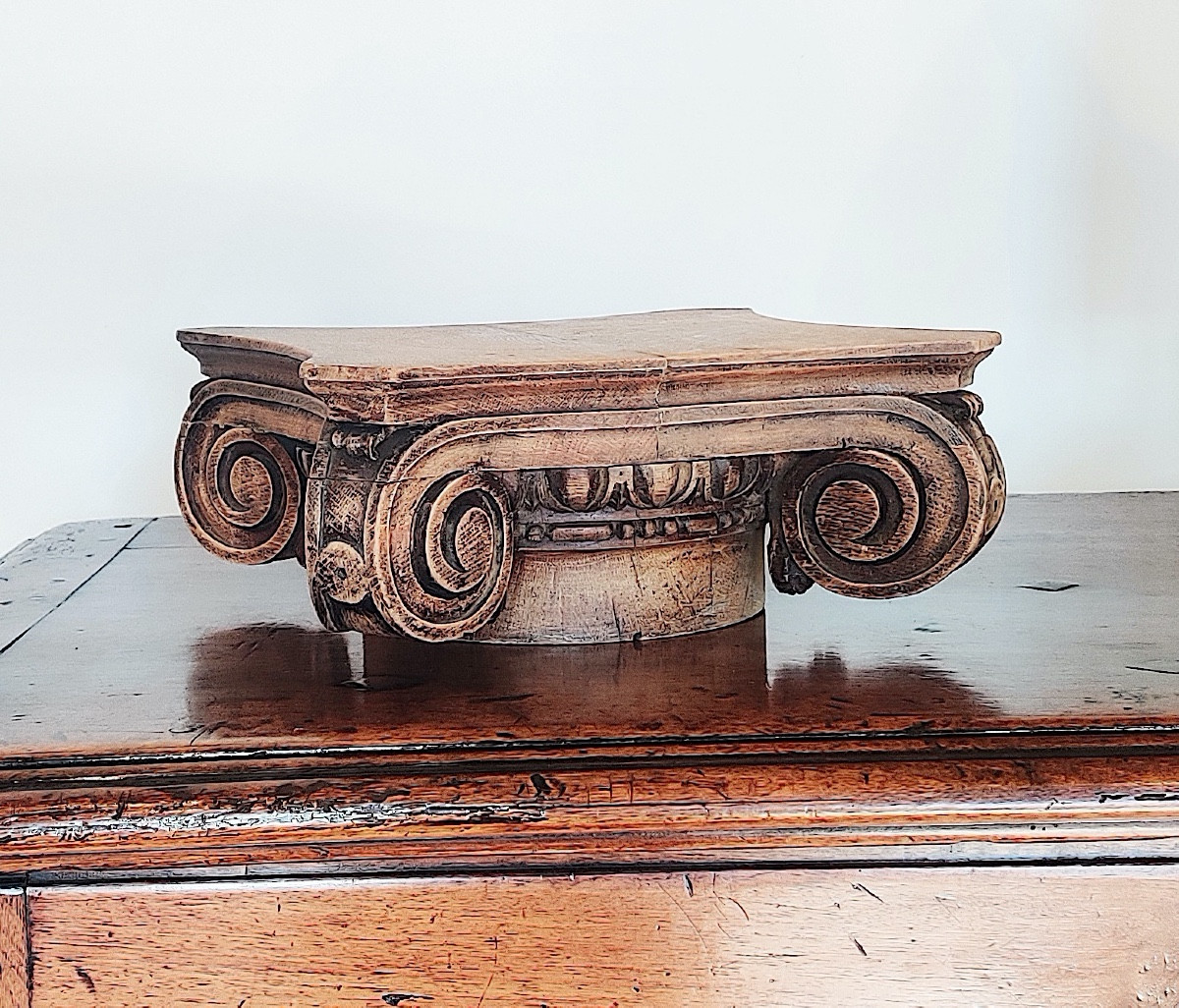 Large Classical Capital In Carved Oak, 19th Century-photo-4