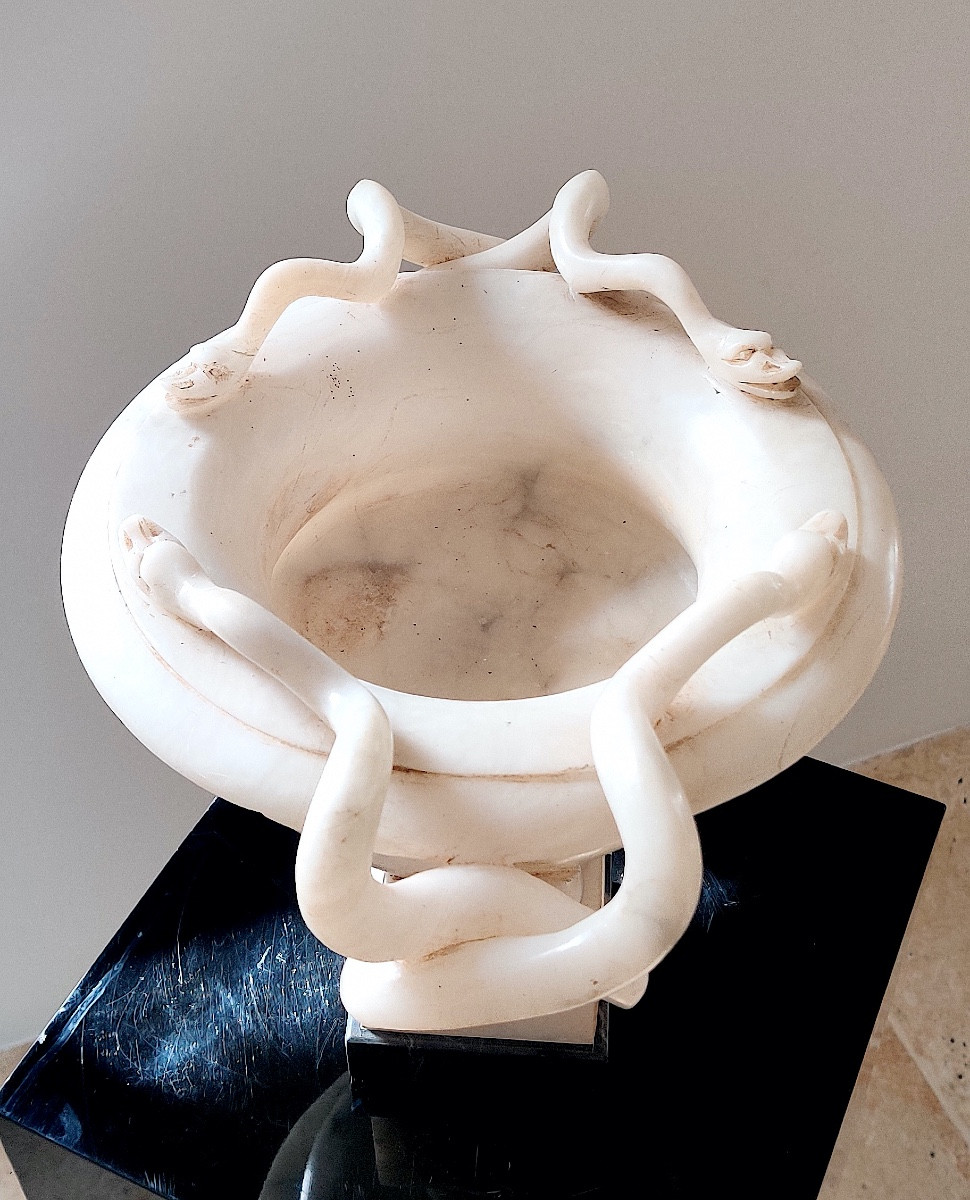 Grande coupe à l'Antique aux serpents ,  Albâtre , Grand Tour , XIXème-photo-4