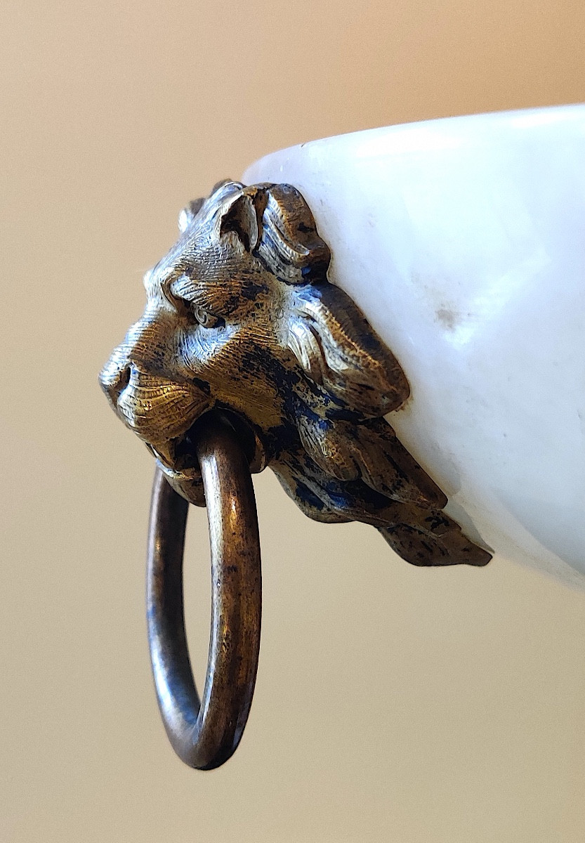 Grande coupe sur pied de style LXVI , onyx et bronze doré , France , seconde moitié du XIXème .-photo-3