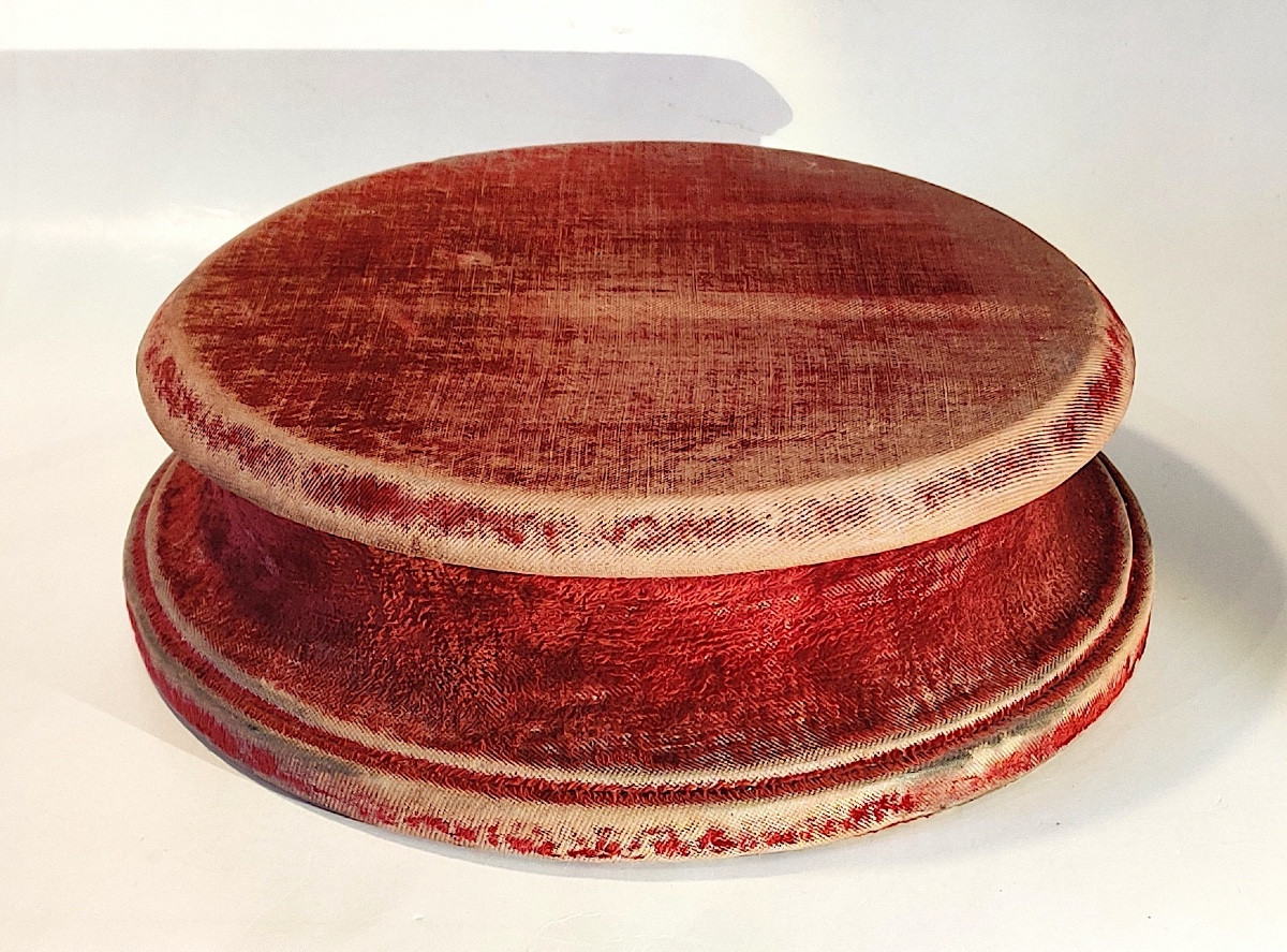 Set Of 3 Pedestals/display Stands For Sculptures, Niii Period.-photo-1