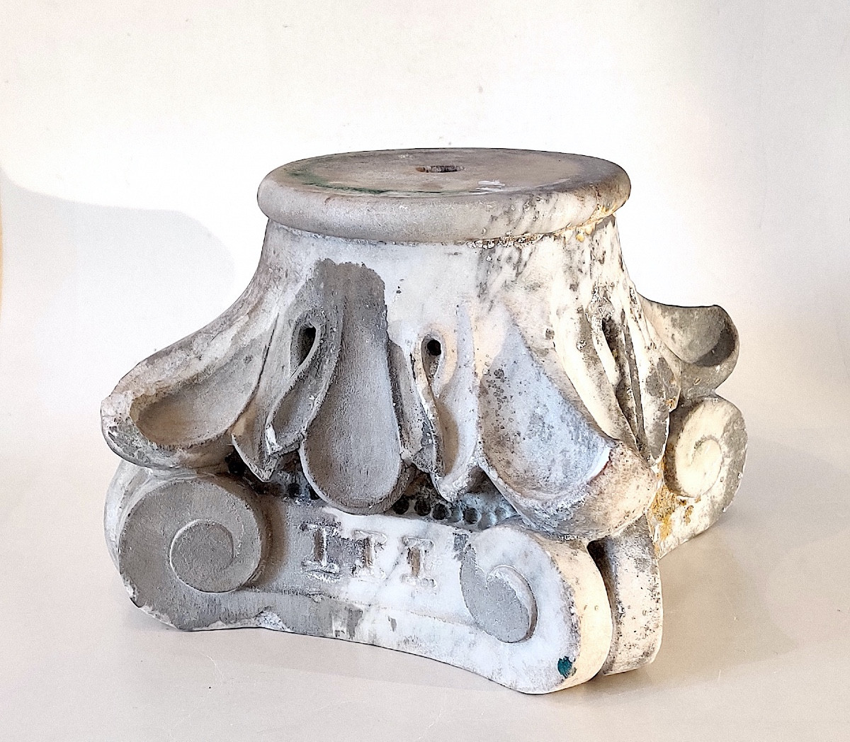 Chapiteau d'ordre corinthien en marbre blanc sculpté , époque XIXème-photo-4