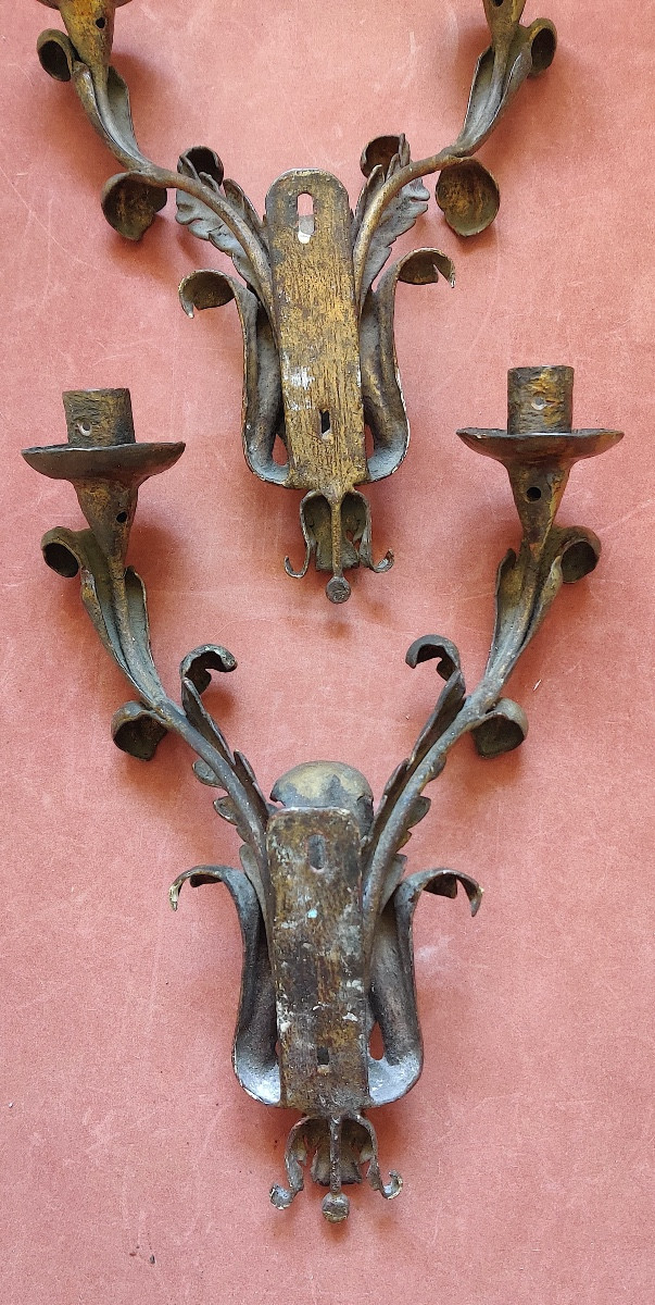 Pair Of Italian Baroque Sconces In Gilded Iron From The 19th Century.-photo-8