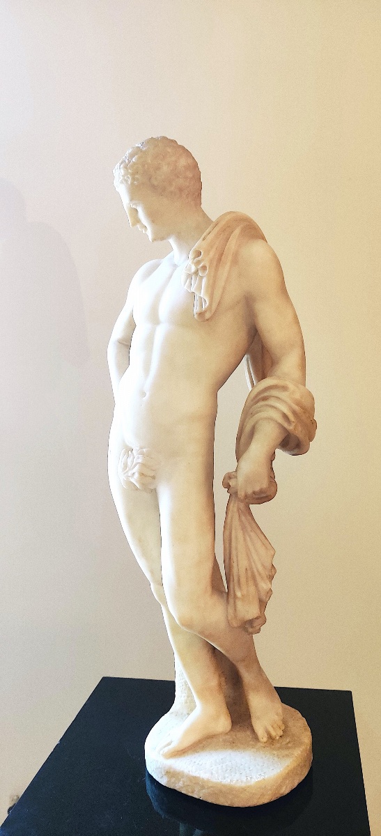 " Hermes du Belvédère" en albâtre sculpté , Grand Tour , vers 1830 ., 58 CM de haut .-photo-3