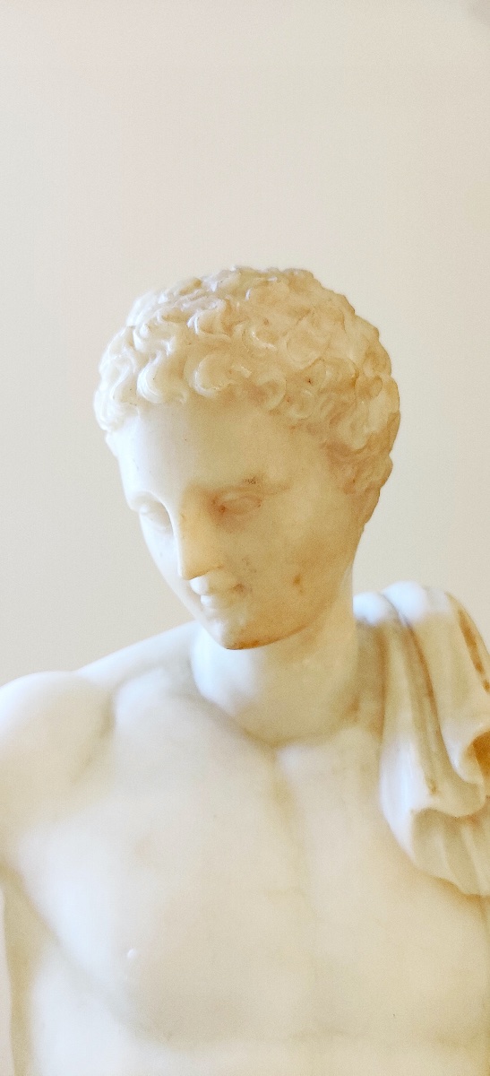 " Hermes du Belvédère" en albâtre sculpté , Grand Tour , vers 1830 ., 58 CM de haut .-photo-6