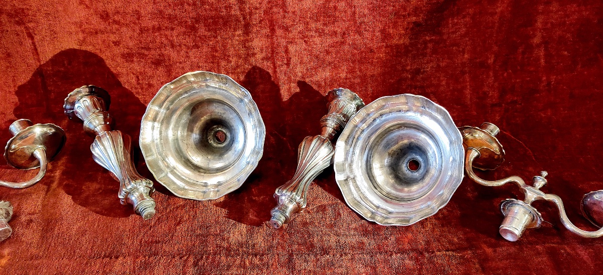 Paire de grands candélabres en métal plaqué d'argent , France , époque LXV.-photo-2