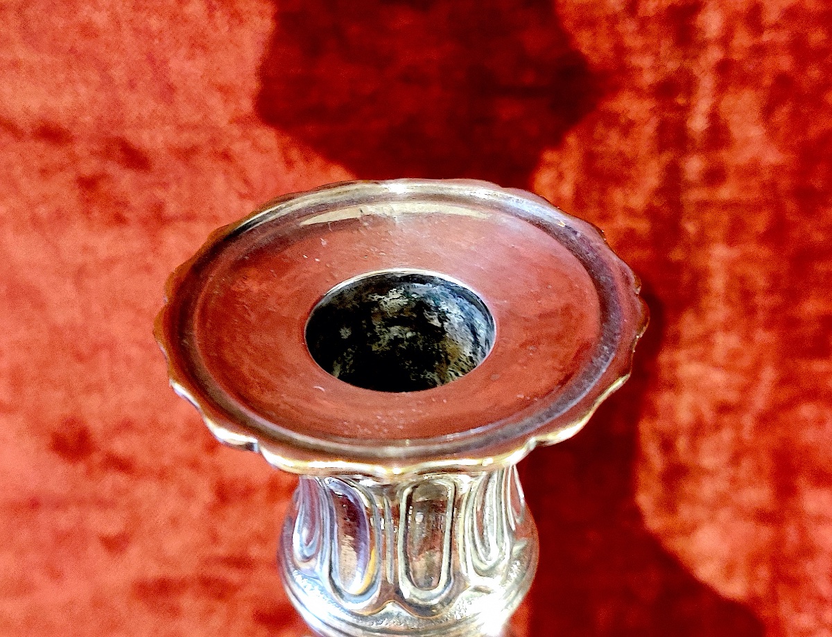 Paire de grands candélabres en métal plaqué d'argent , France , époque LXV.-photo-7