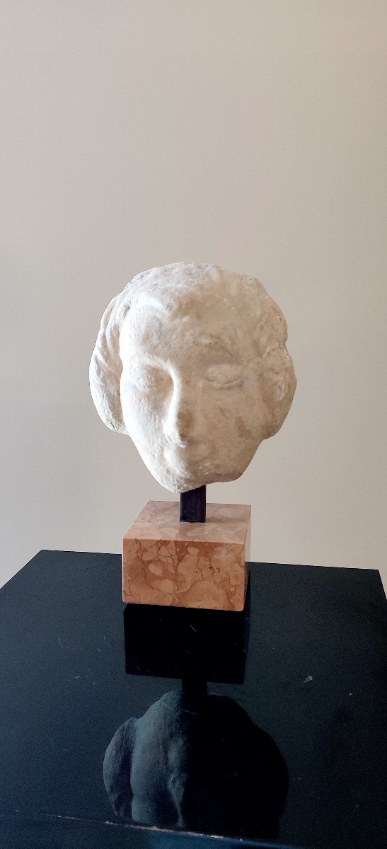 High Middle Ages Head Carved From Marble, Italy, 14th Century -photo-2