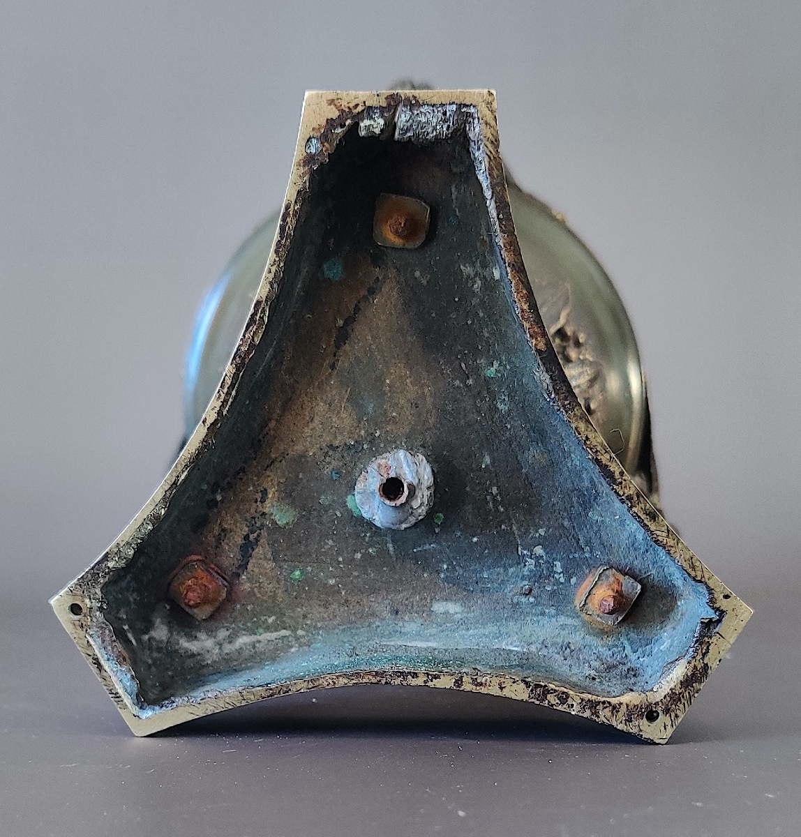Antique-style Tripod Cup In Patinated Bronze, 19th Century.-photo-6