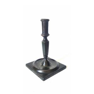 Haute Epoque Candlestick With Square Base, Bronze With Brown Patina, 17th Century.